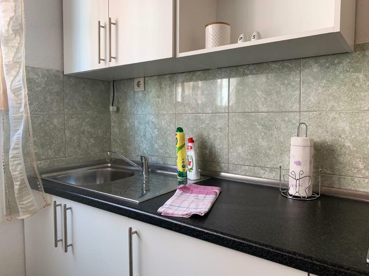 Apartments Zika Промайна Екстер'єр фото