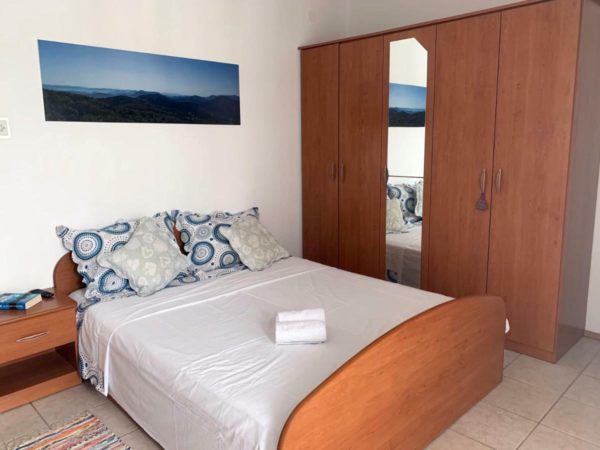 Apartments Zika Промайна Екстер'єр фото